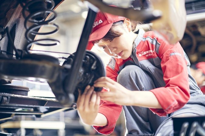 専門学校　新潟国際自動車大学校