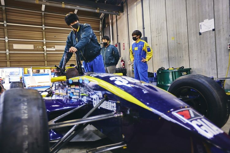 専門学校　新潟国際自動車大学校画像