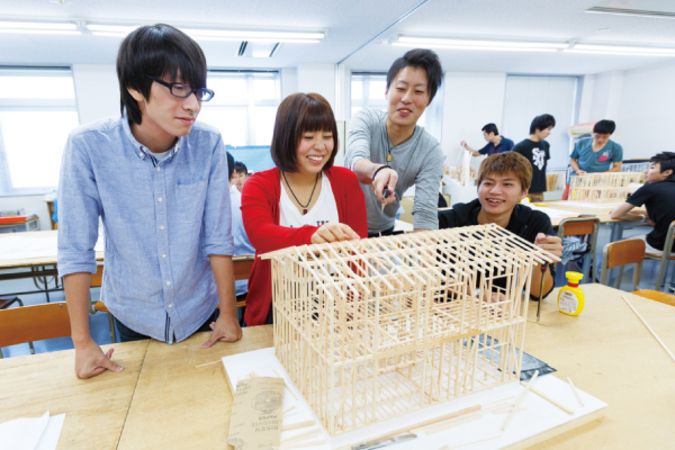 新潟建築・インテリア・ものづくり大学校