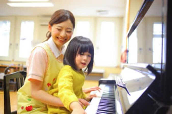 国際こども・福祉カレッジ　