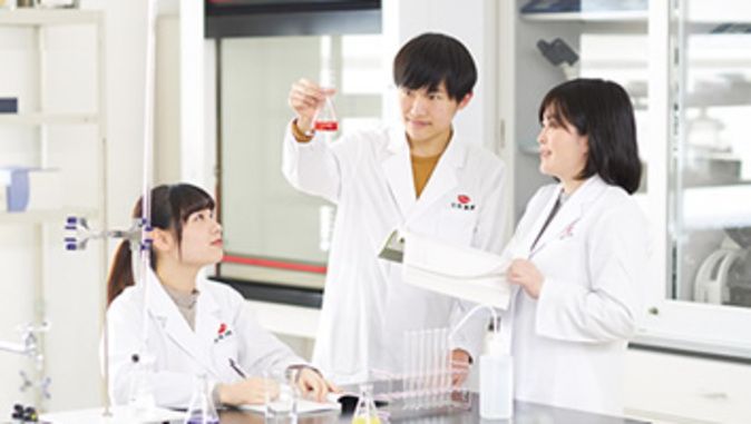 国際調理製菓専門学校