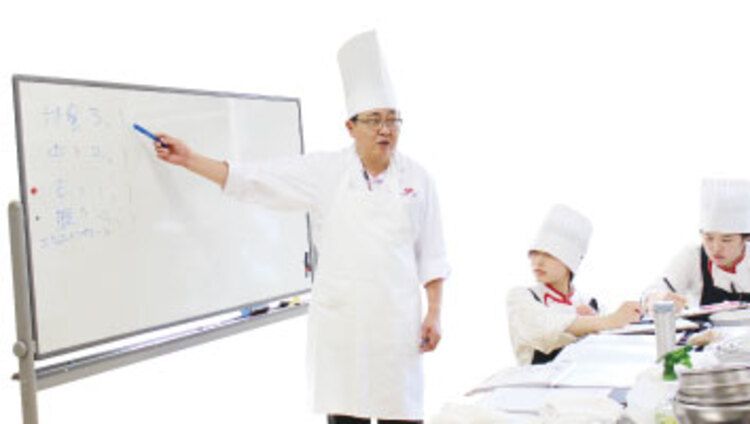 国際調理製菓専門学校画像