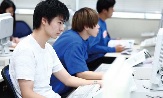 長岡公務員・情報ビジネス専門学校