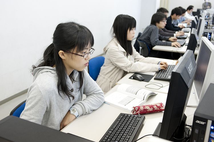 専門学校サンテクノカレッジ画像