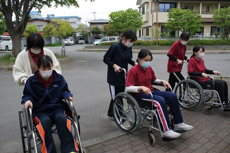 長野県福祉大学校画像