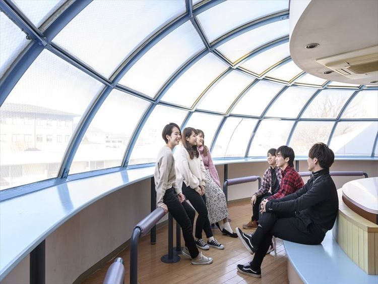 専門学校カレッジオブキャリア画像