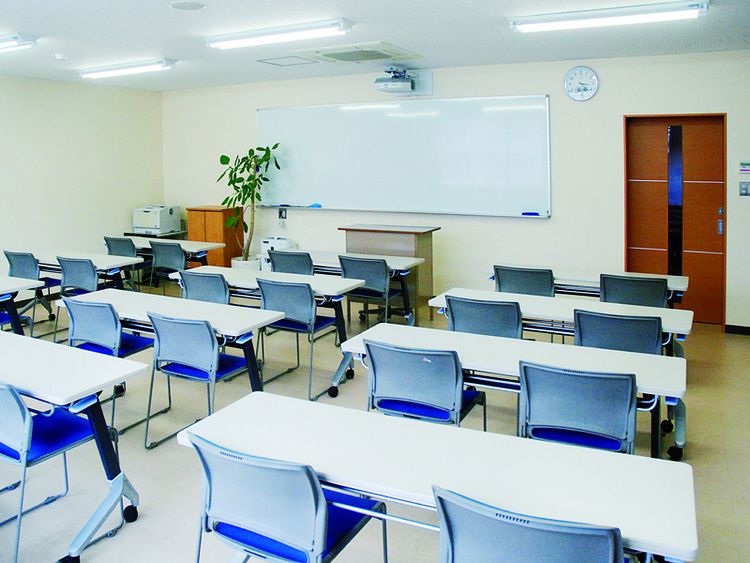 専門学校未来ビジネスカレッジ画像