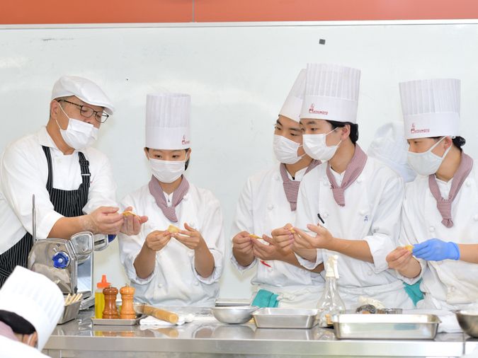 松本調理師製菓師専門学校