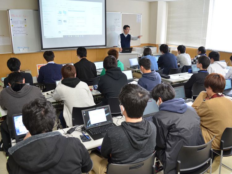 松本情報工科専門学校画像