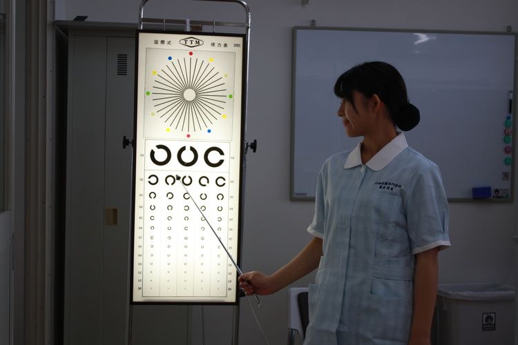 小諸看護専門学校画像