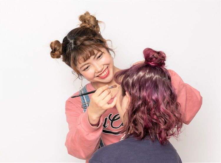 岐阜美容専門学校画像