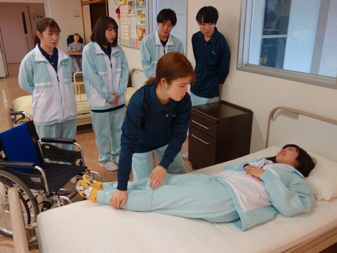 静岡福祉医療専門学校