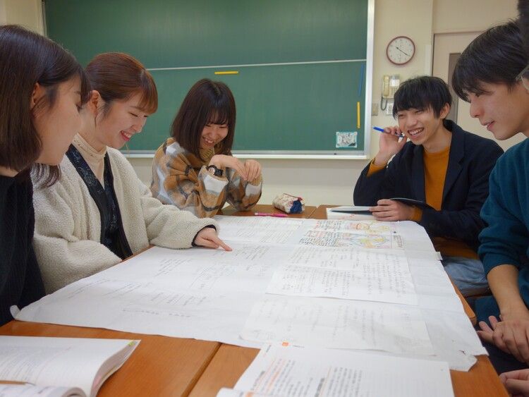 静岡福祉医療専門学校画像