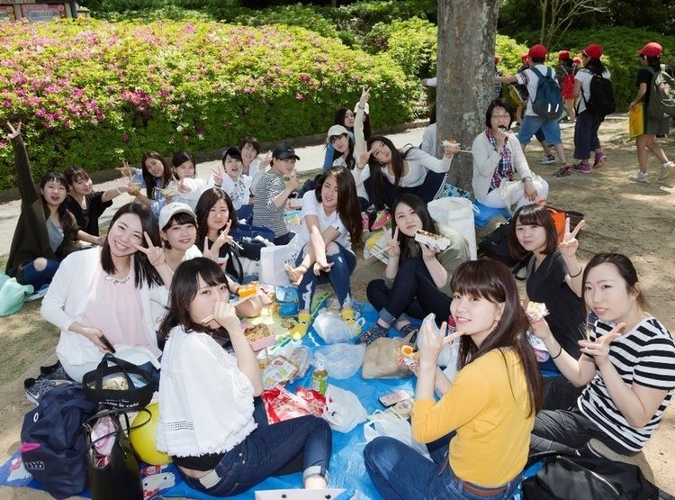 浜松歯科衛生士専門学校画像