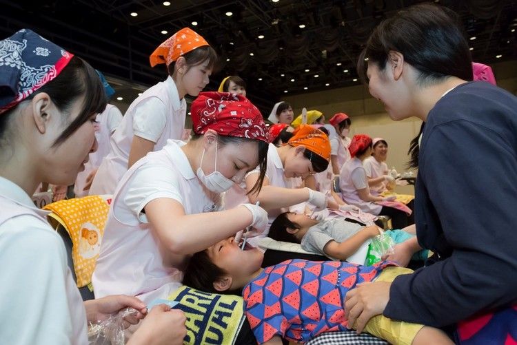 浜松歯科衛生士専門学校画像