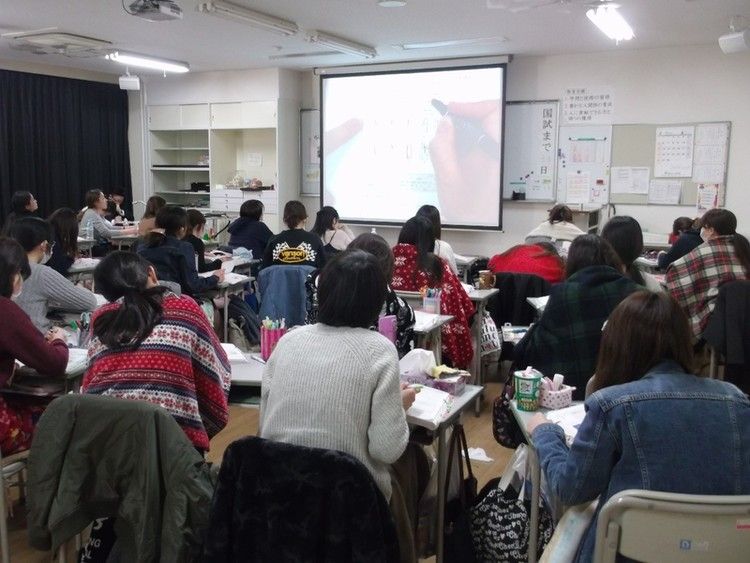 浜松歯科衛生士専門学校画像