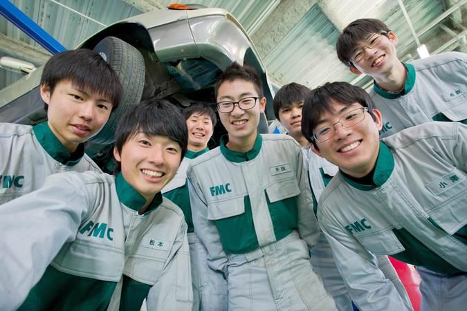 専門学校中央メカニック自動車大学校