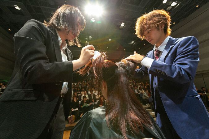 名古屋綜合美容専門学校