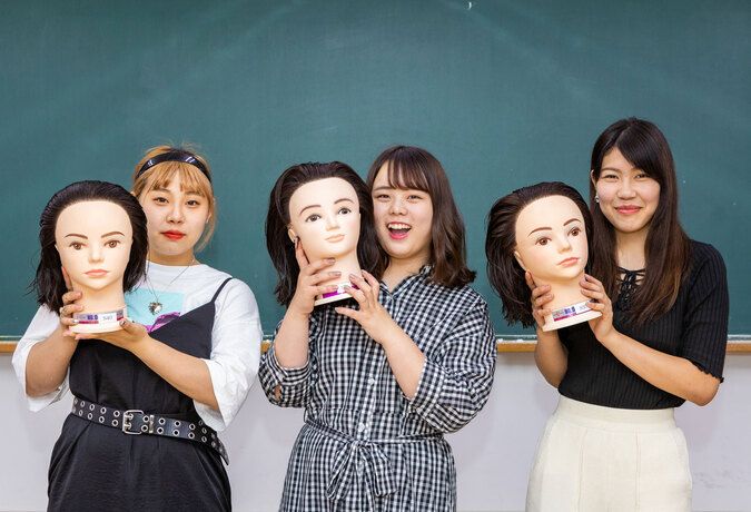 名古屋綜合美容専門学校