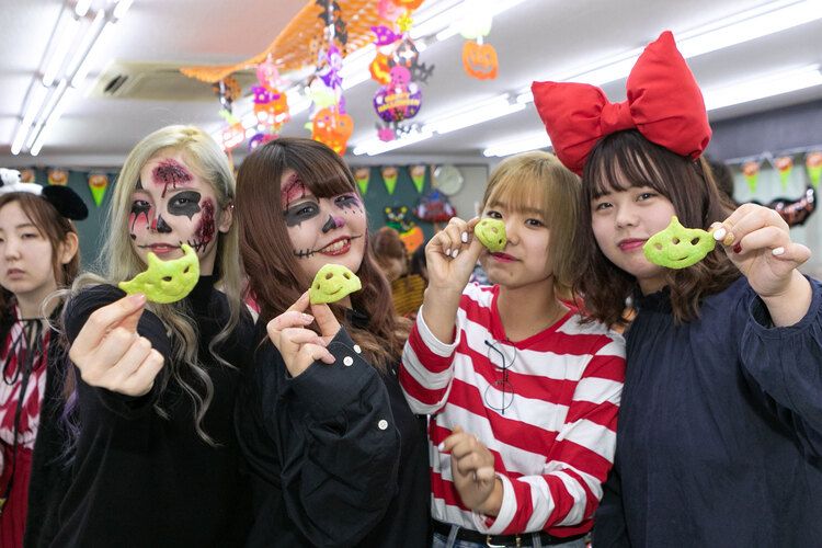 名古屋綜合美容専門学校画像