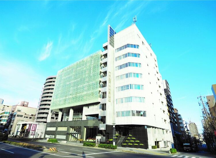 東海工業専門学校金山校画像