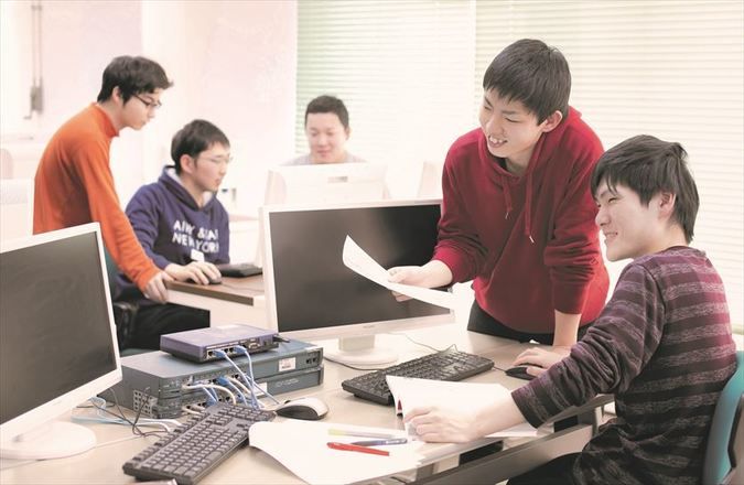 名古屋情報メディア専門学校