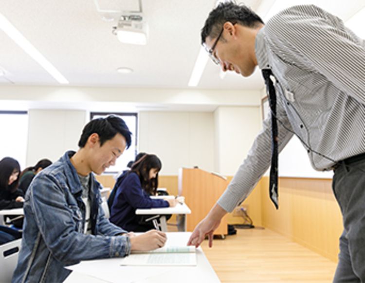 京都製菓製パン技術専門学校画像