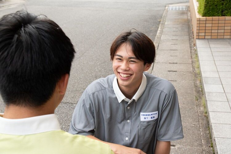 京都医療福祉専門学校画像