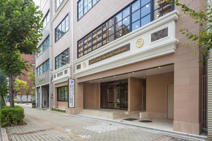 ホスピタリティツーリズム専門学校大阪