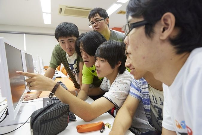 大阪情報コンピュータ専門学校