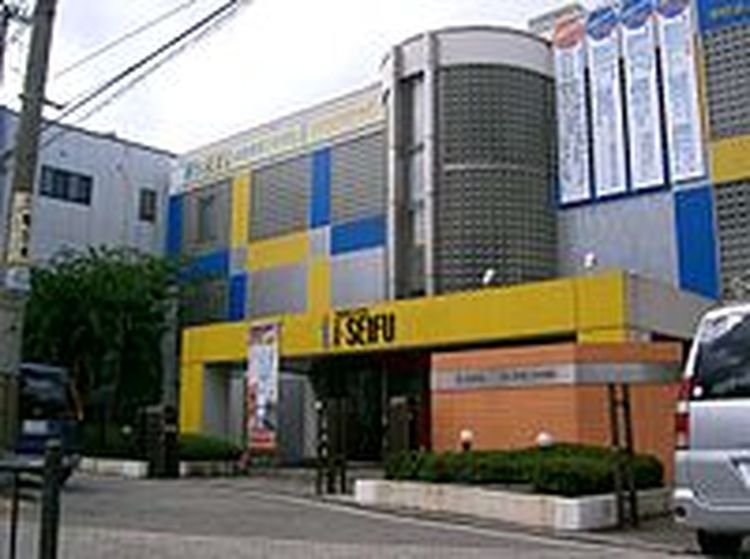 清風情報工科学院画像