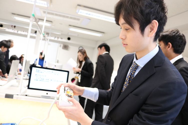 清風情報工科学院画像