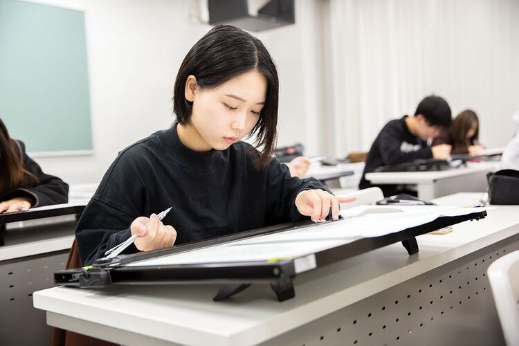 大阪工業技術専門学校の情報満載 みんなの専門学校情報