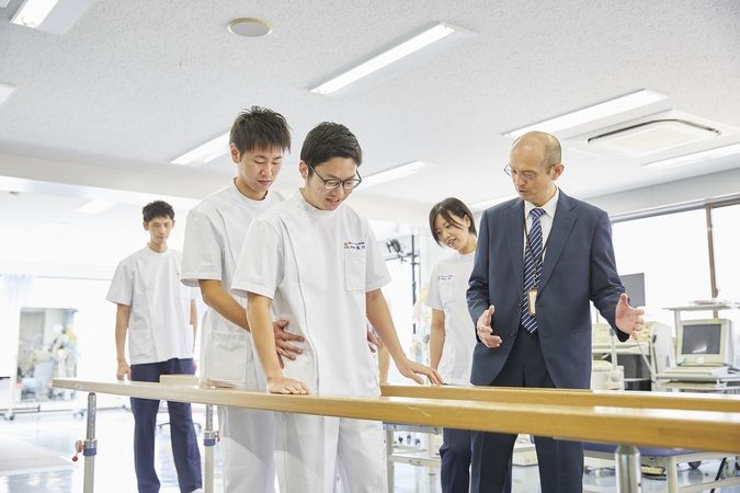 大阪リハビリテーション専門学校