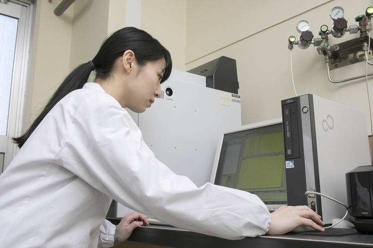 日本分析化学専門学校画像