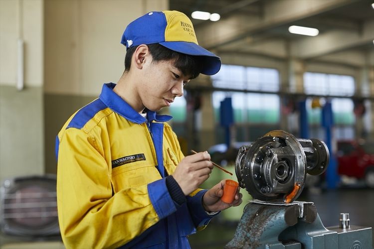 阪和鳳自動車工業専門学校画像