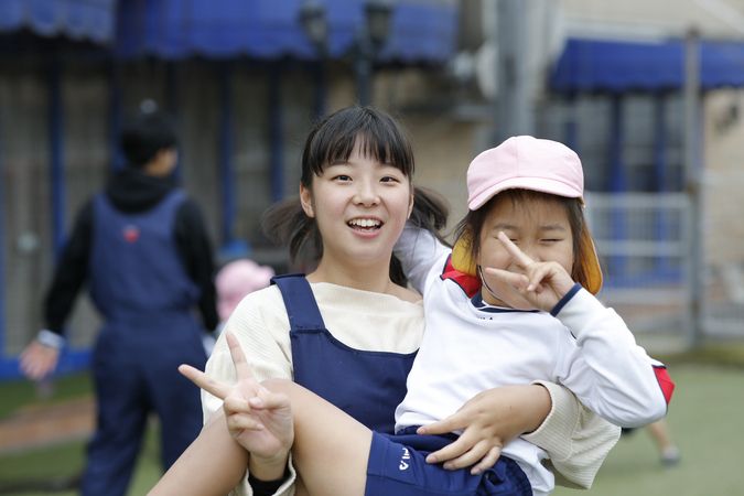 大阪健康ほいく専門学校