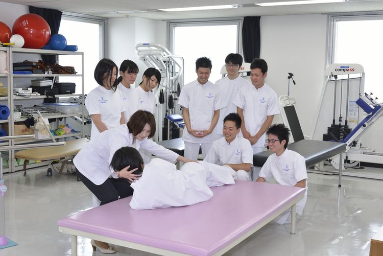 平成リハビリテーション専門学校画像