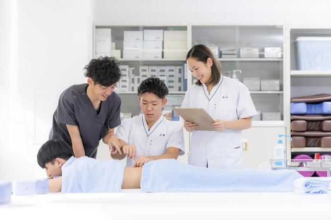 朝日医療大学校