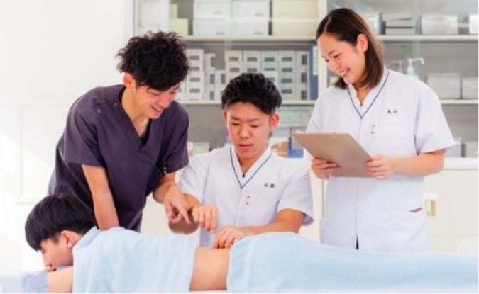 朝日医療大学校