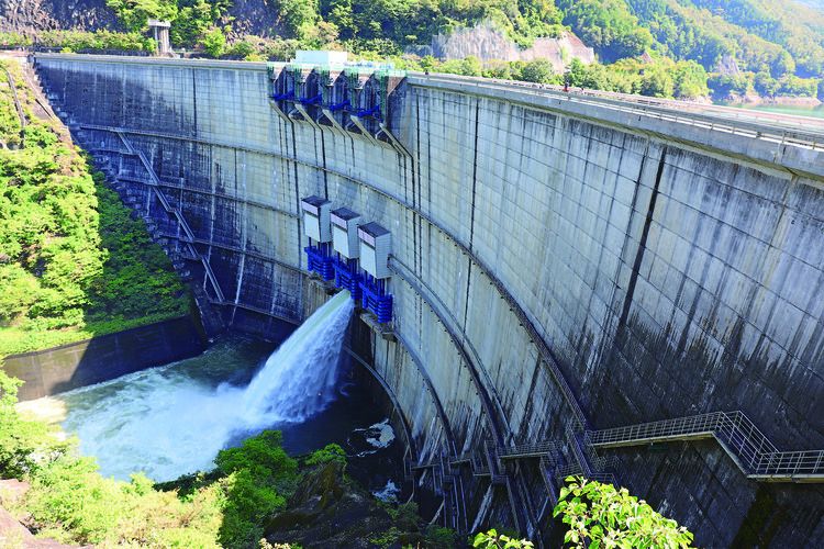 岡山科学技術専門学校画像