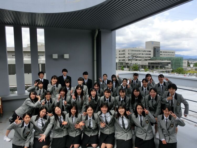 津山中央看護専門学校画像