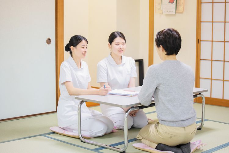 玉野総合医療専門学校画像