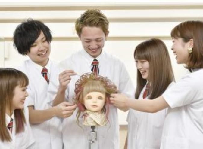 広島県理容美容専門学校