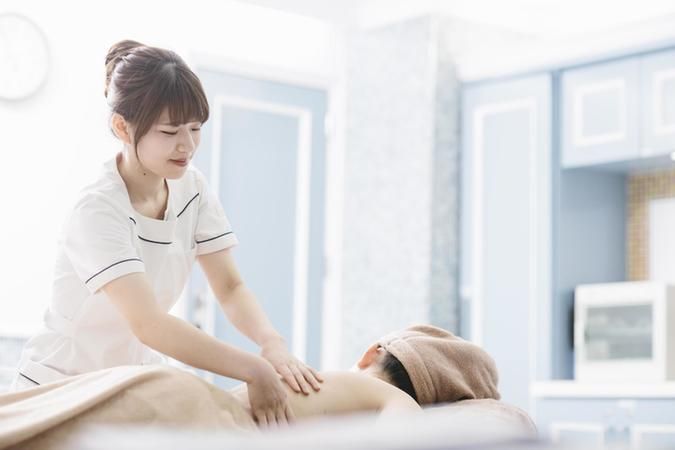 小井手ファッションビューティ専門学校