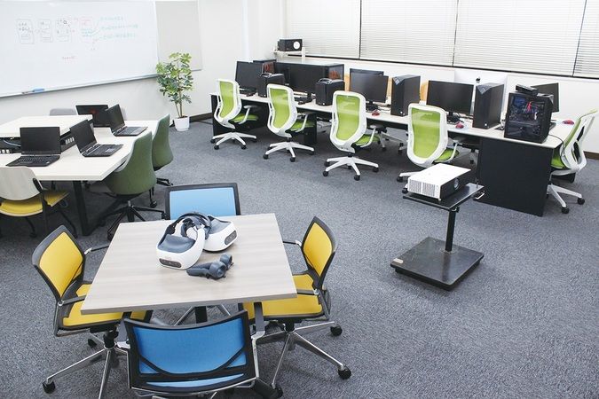 広島コンピュータ専門学校