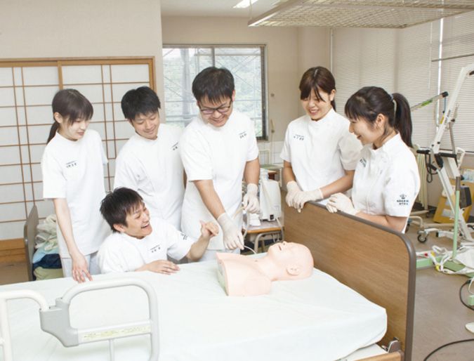 徳島医療福祉専門学校