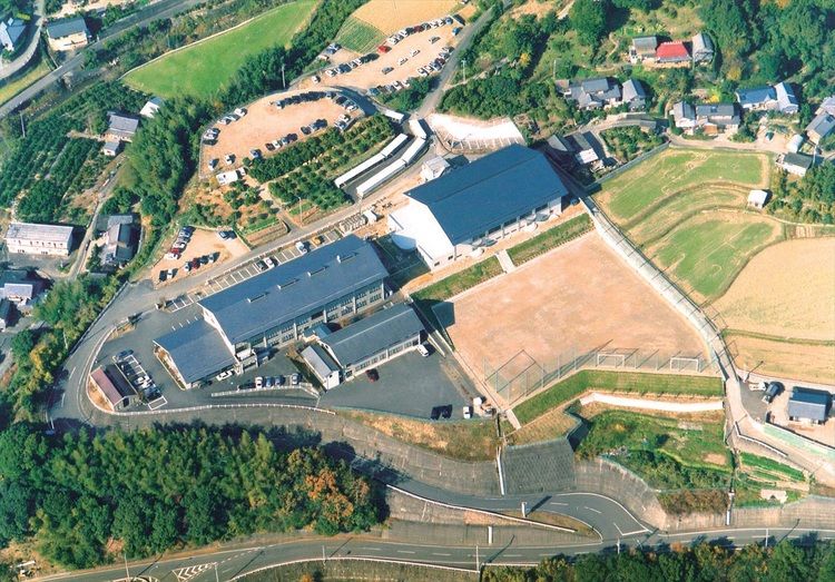 徳島医療福祉専門学校画像