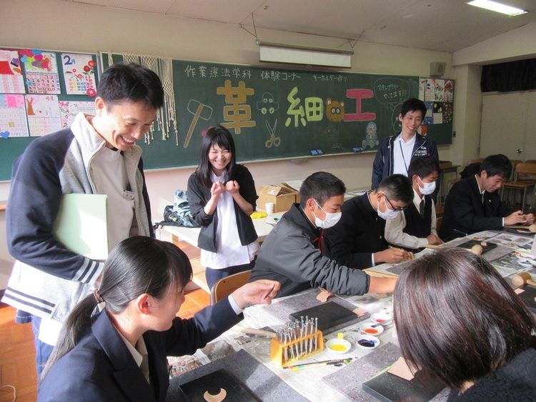 愛媛十全医療学院画像