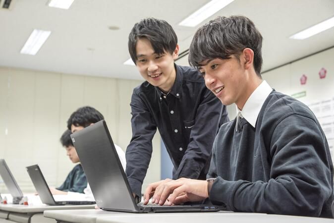 麻生情報ビジネス専門学校北九州校